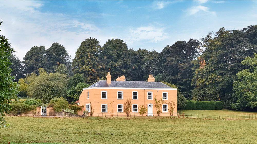 The Country Farmhouse, a Georgian house set in parkland
